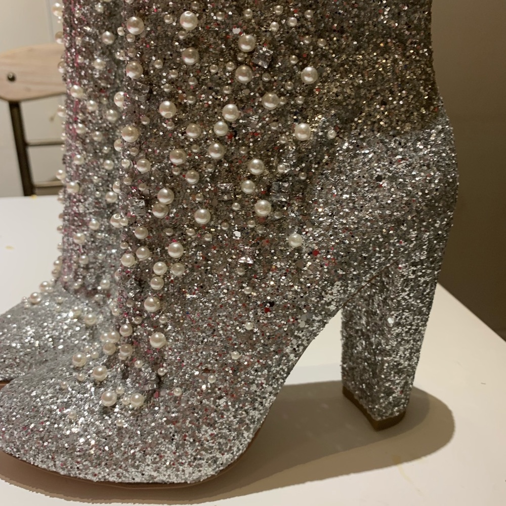 Bootie shoes - Picture 6 of 6